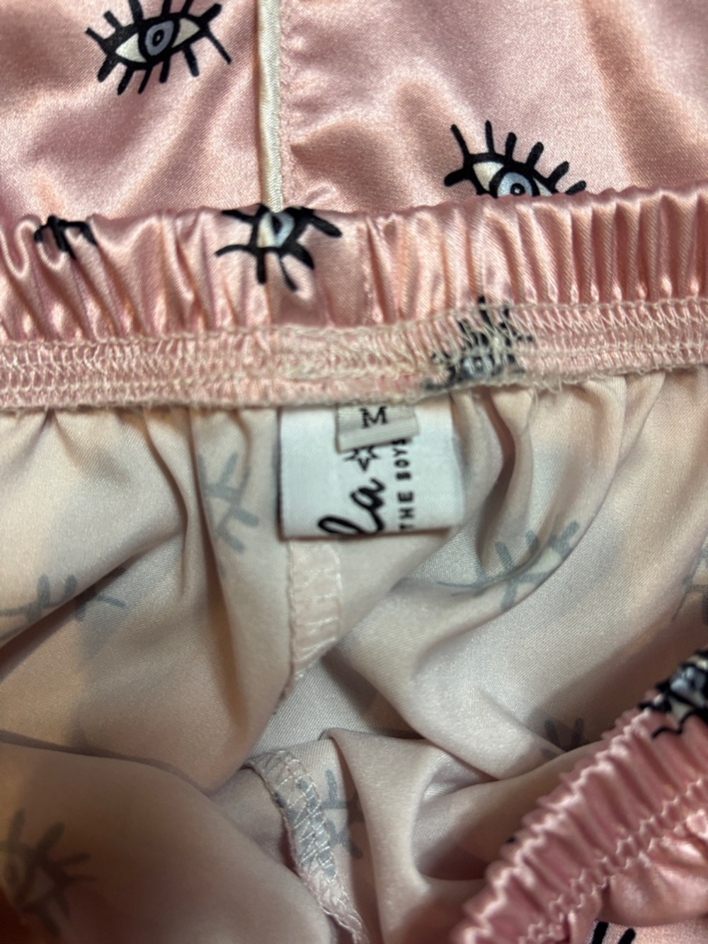 lola the Boys Pink Satin Pajama Set with Blue Eye Print. Size M - Picture 8 of 11